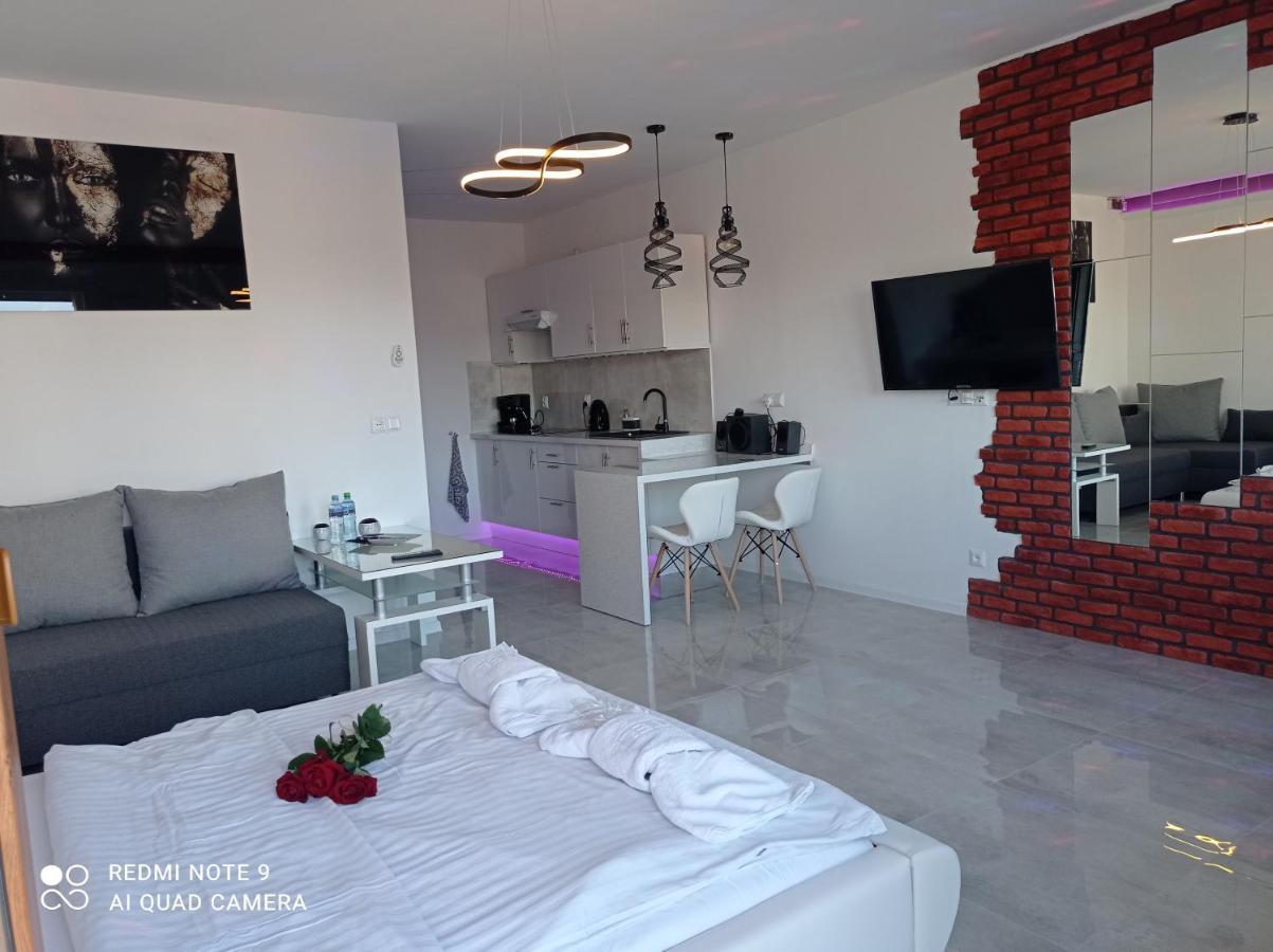 Good Day Apartments- Private Parking New Town Щецин Экстерьер фото