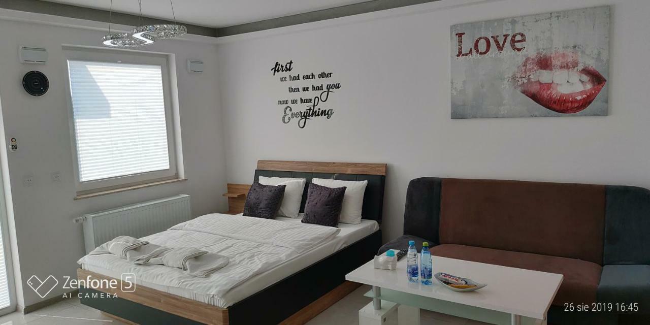 Good Day Apartments- Private Parking New Town Щецин Экстерьер фото