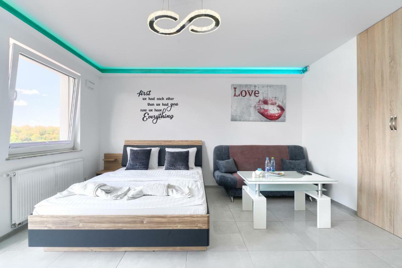 Good Day Apartments- Private Parking New Town Щецин Экстерьер фото