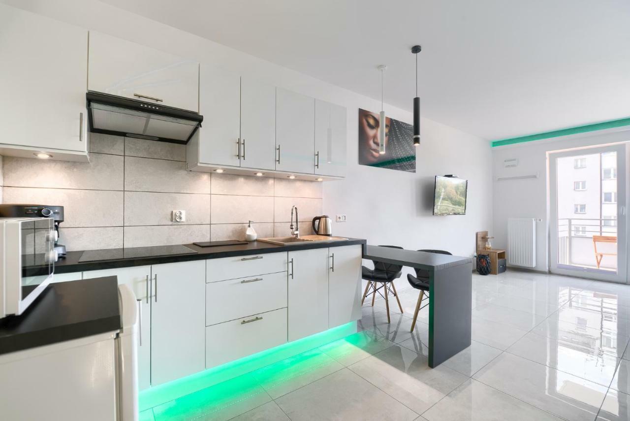 Good Day Apartments- Private Parking New Town Щецин Экстерьер фото