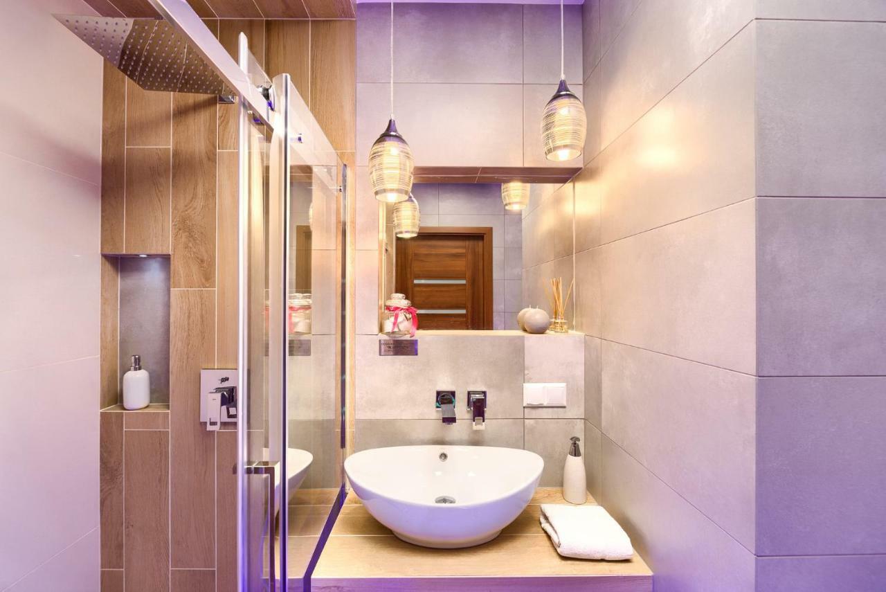 Good Day Apartments- Private Parking New Town Щецин Экстерьер фото